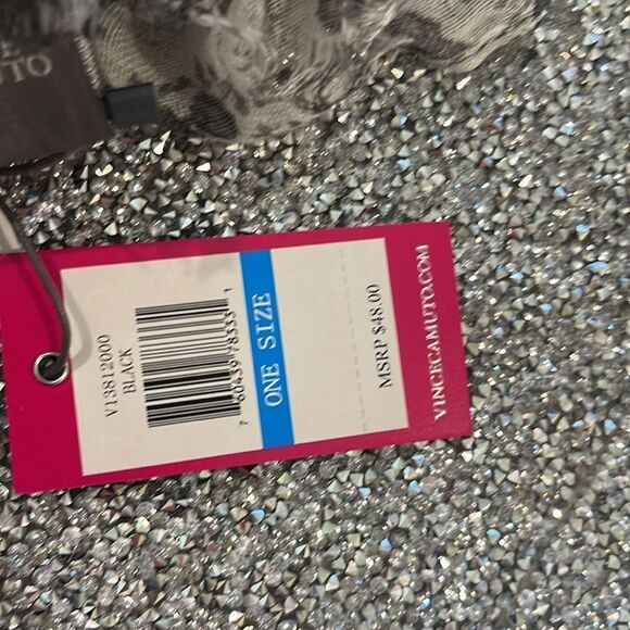 Vince camuto logo scarf black white gray NWT‎ - Picture 4 of 6